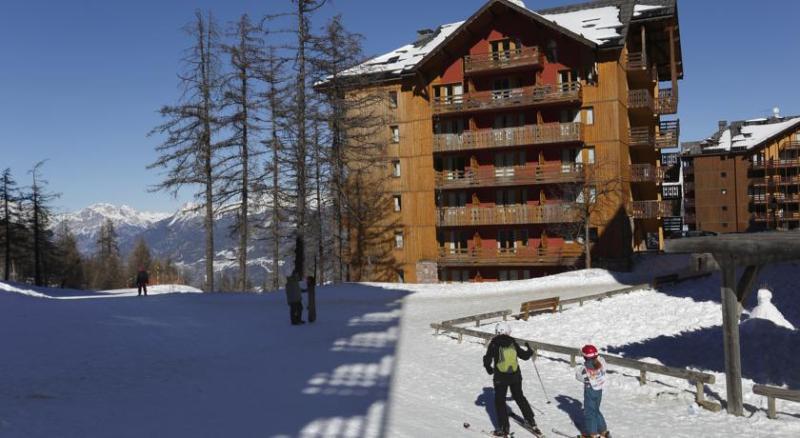 Vacanceole - Residence Vega Risoul Exterior foto